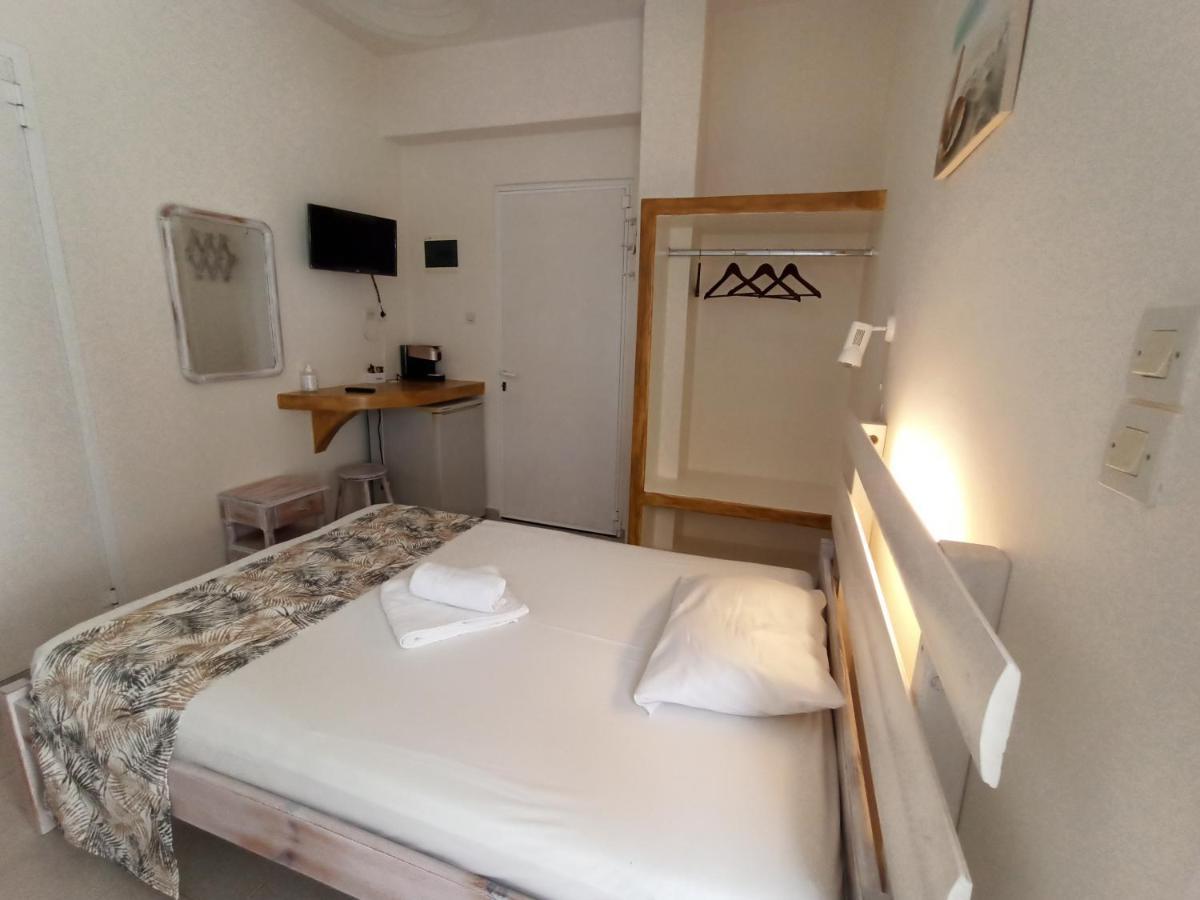 Peaceful Bay Hotel Megas Gialos - Nites Ngoại thất bức ảnh