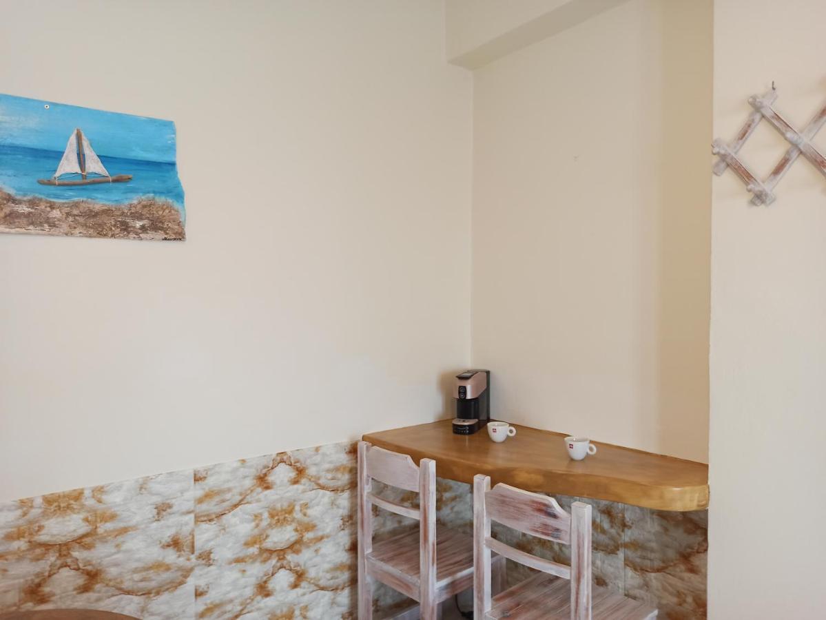 Peaceful Bay Hotel Megas Gialos - Nites Ngoại thất bức ảnh