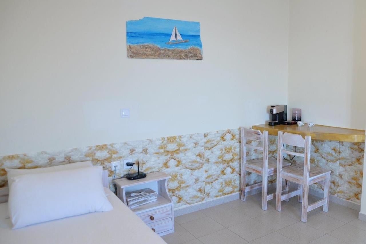 Peaceful Bay Hotel Megas Gialos - Nites Ngoại thất bức ảnh